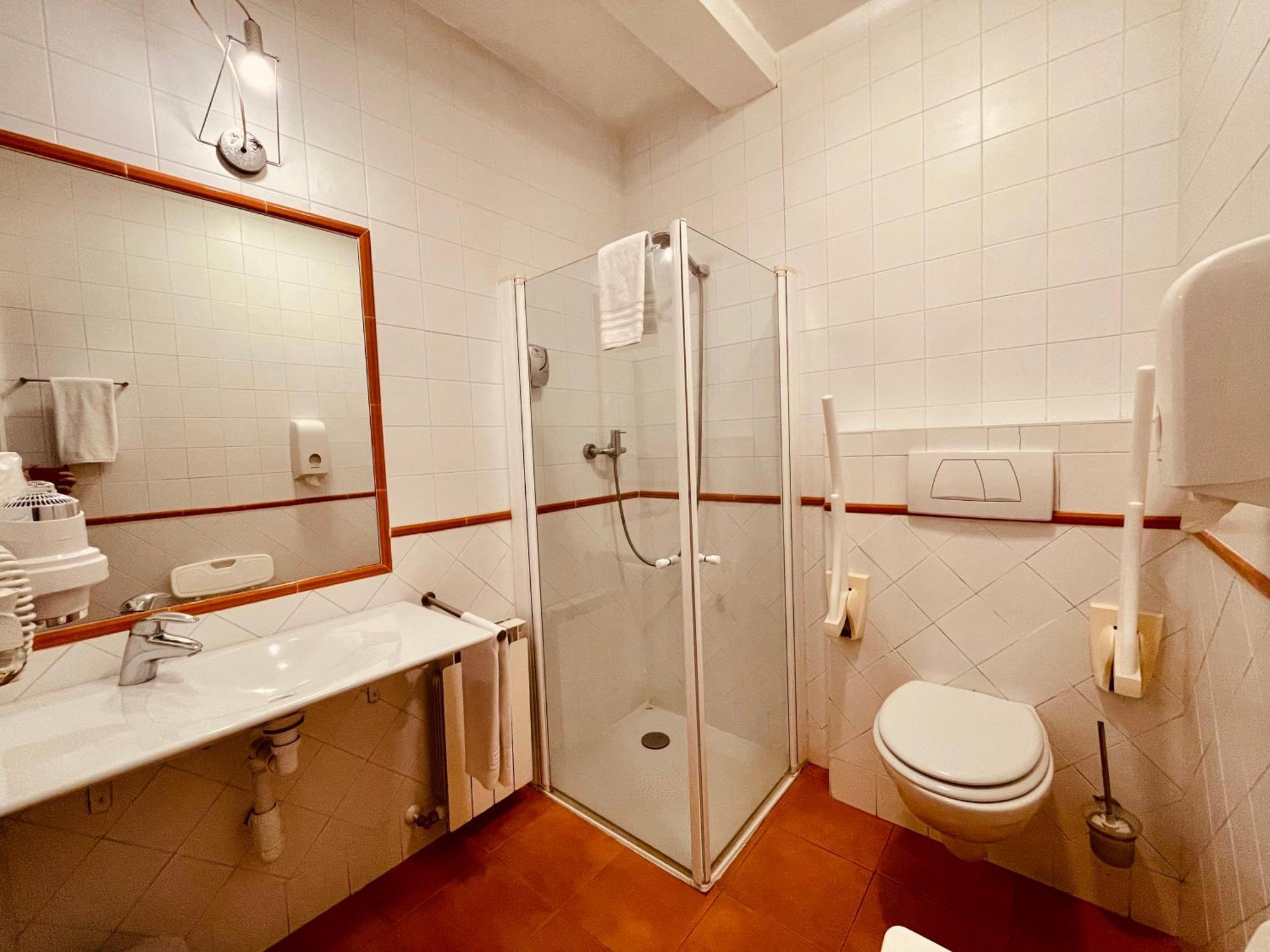 הונדאריבה Hotel Palacete מראה חיצוני תמונה