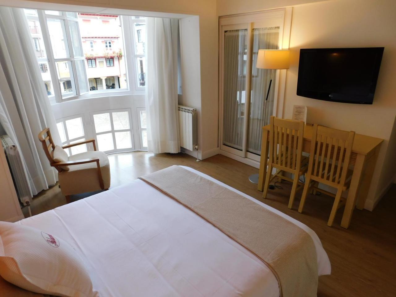 הונדאריבה Hotel Palacete מראה חיצוני תמונה