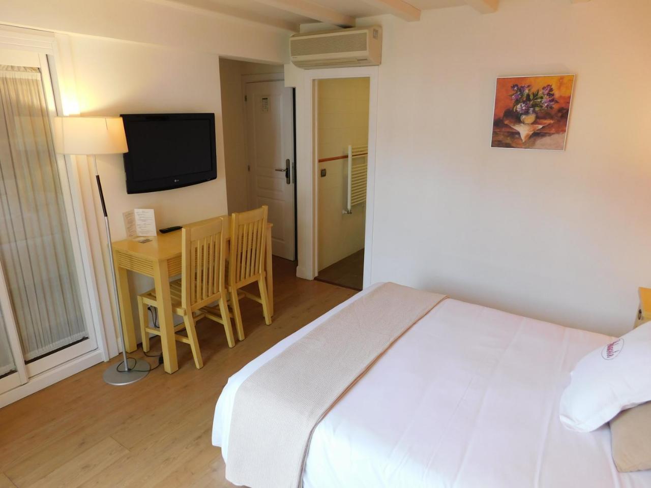 הונדאריבה Hotel Palacete מראה חיצוני תמונה